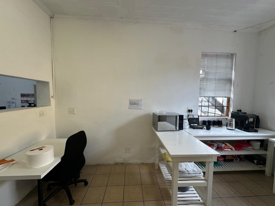 To Let commercial Property for Rent in Observatory Western Cape